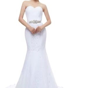 Elegant White Mermaid Wedding Gown Dress